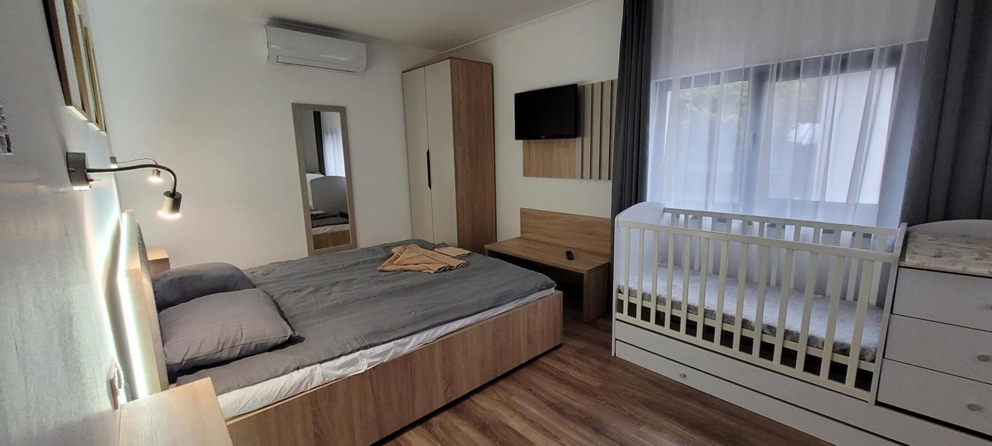 Csaladi Kikoeto Apartman ยูลา ภายนอก รูปภาพ
