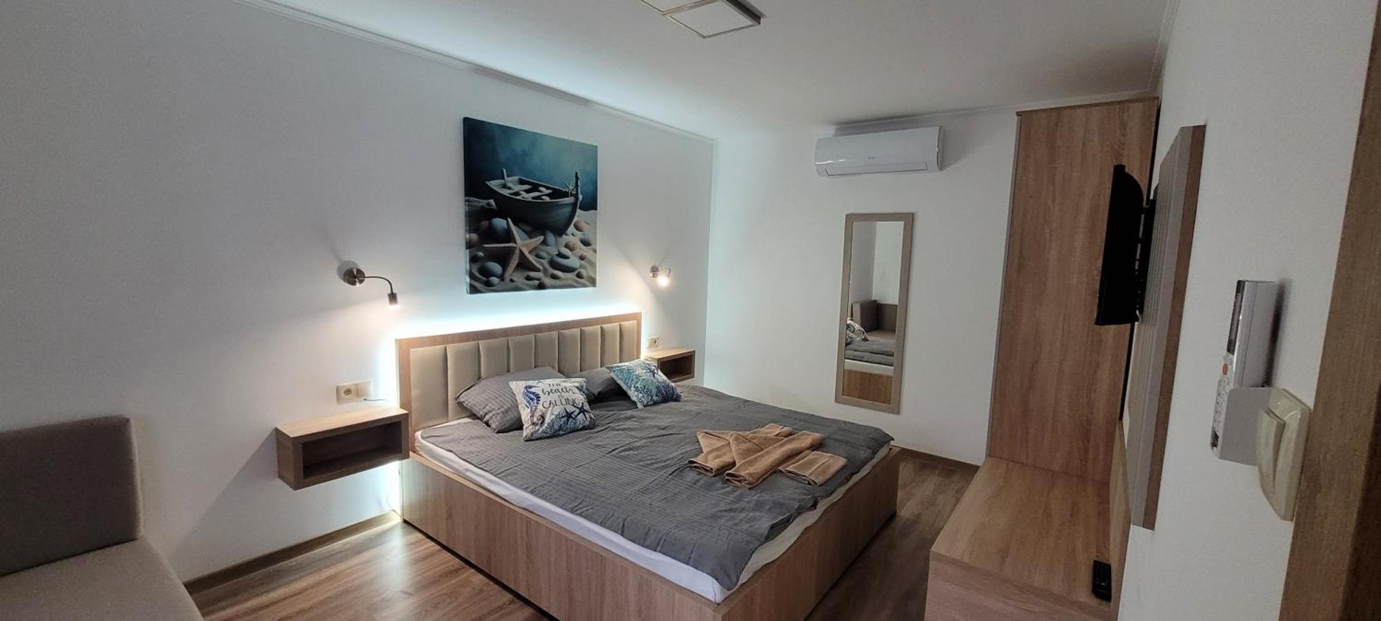 Csaladi Kikoeto Apartman ยูลา ภายนอก รูปภาพ