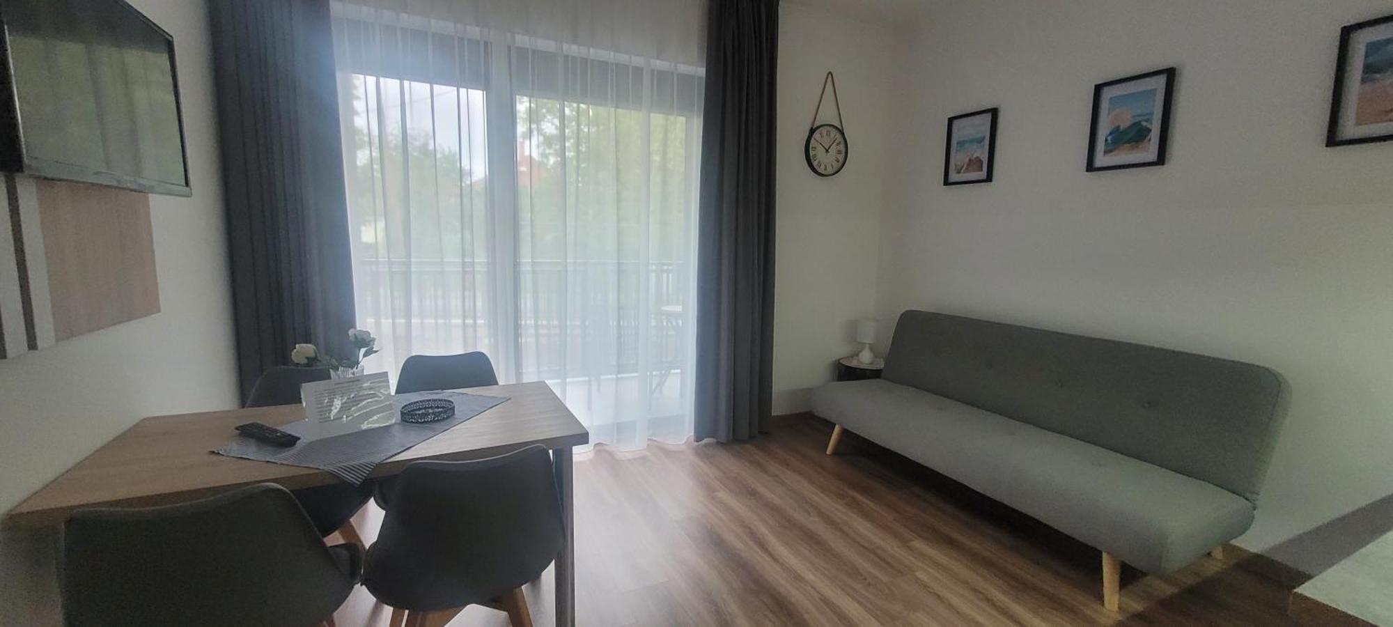 Csaladi Kikoeto Apartman ยูลา ภายนอก รูปภาพ