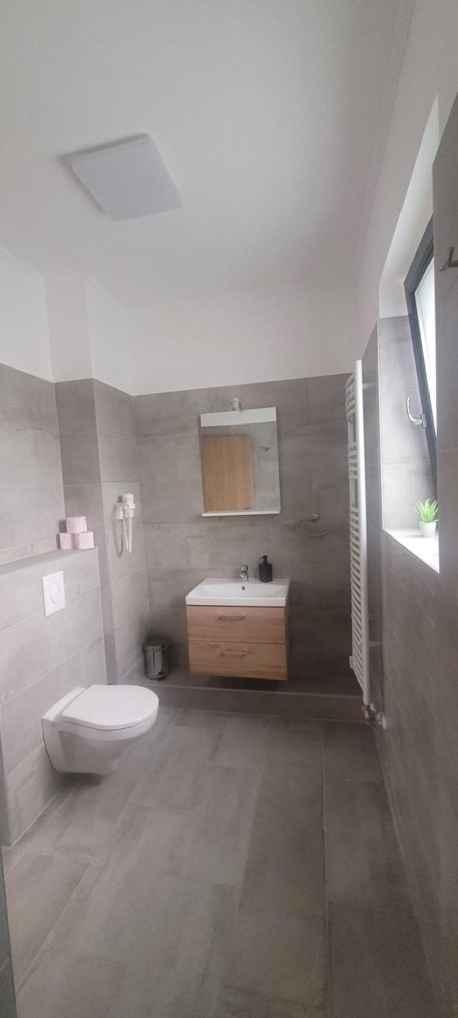 Csaladi Kikoeto Apartman ยูลา ภายนอก รูปภาพ