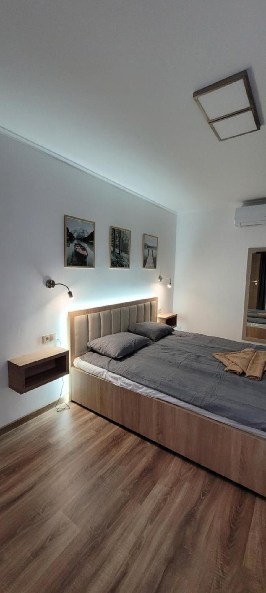 Csaladi Kikoeto Apartman ยูลา ภายนอก รูปภาพ