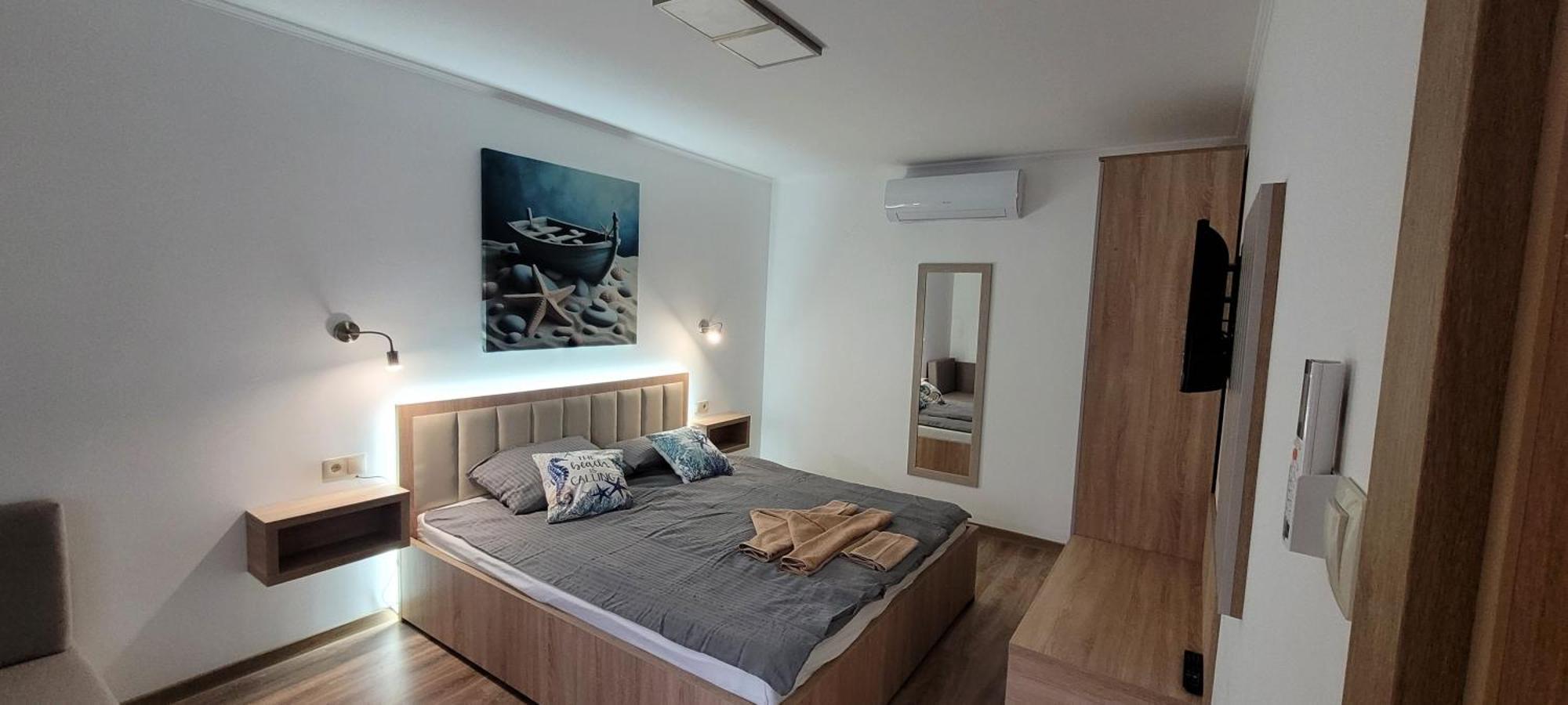 Csaladi Kikoeto Apartman ยูลา ภายนอก รูปภาพ
